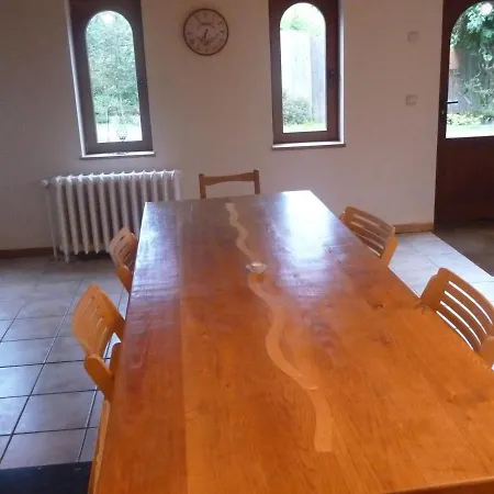 Modern Holiday In With Forest Nearby Hébergement de vacances